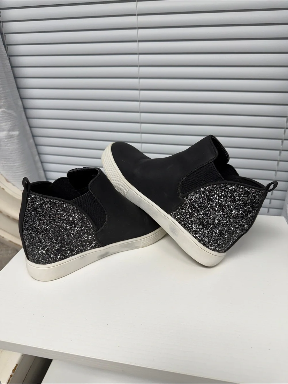 Black Glitter Wedge Slip-On Sneakers for Girls